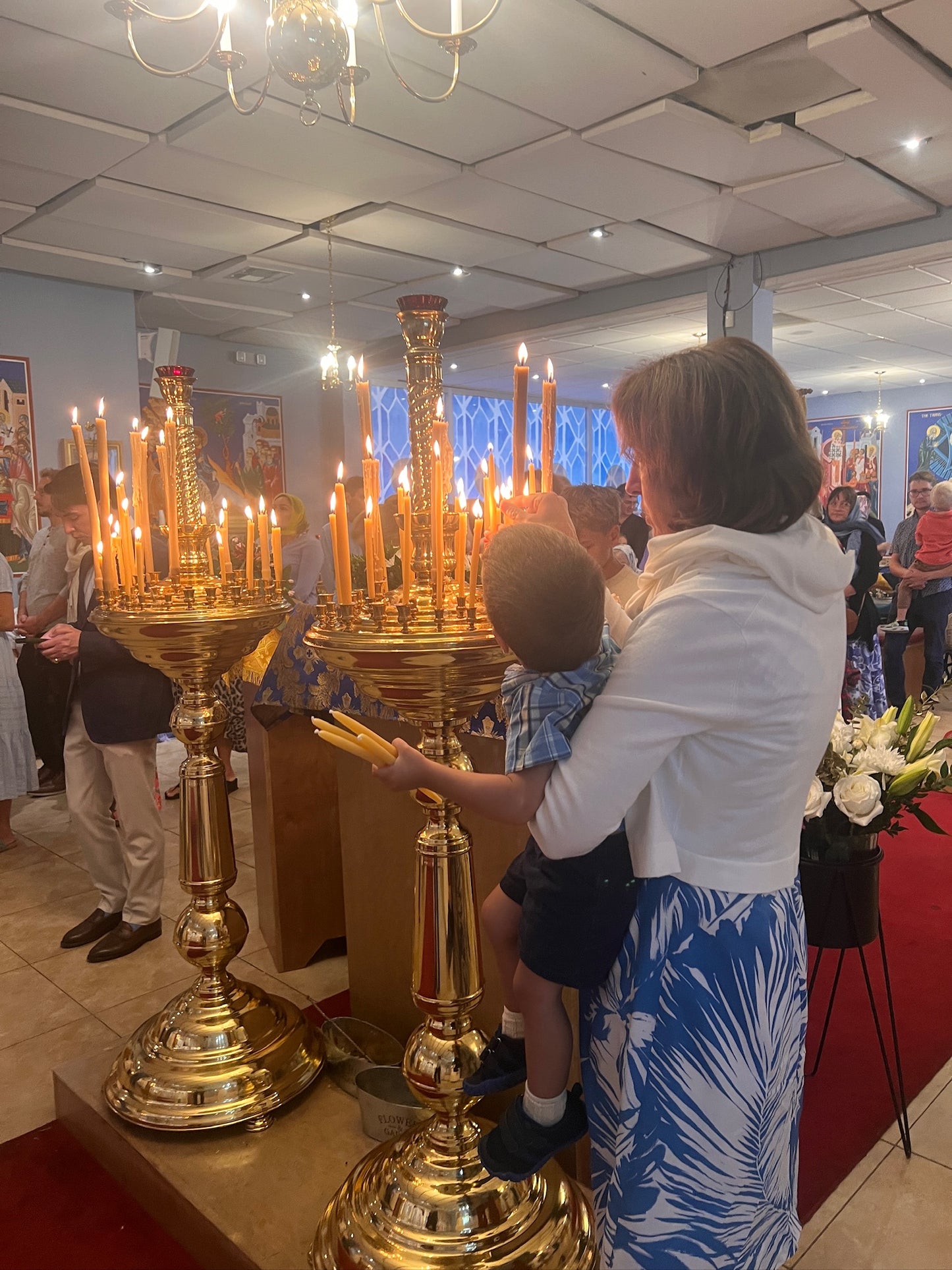Central Church Candle Stand